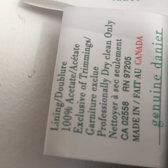 Danier  Pencil Skirt.  Size 16.  Color Green - Picture 3 of 4